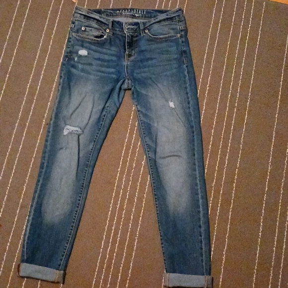 Aeropostale low waisted straight jeans size 4 - Picture 1 of 1